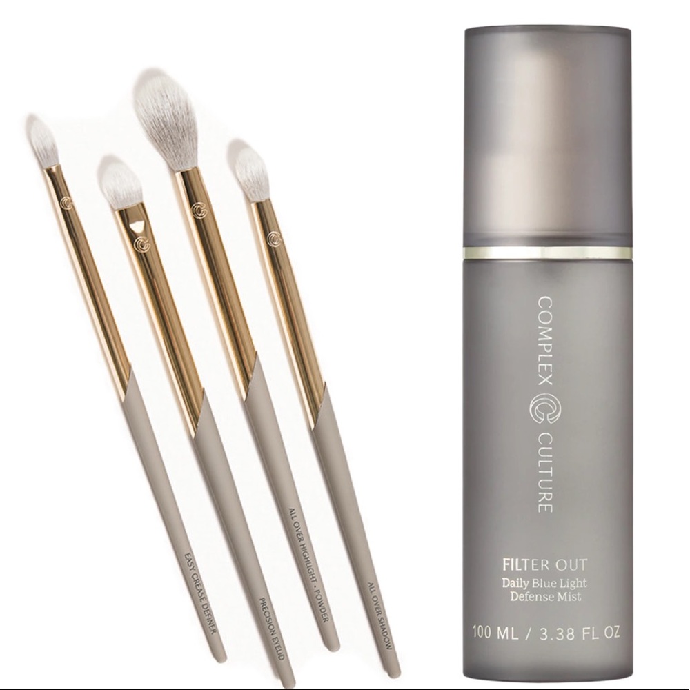 COMPLEX CULTURE Filter Out Daily Blue Light Defense Mist + 4 Piece Makeup brush